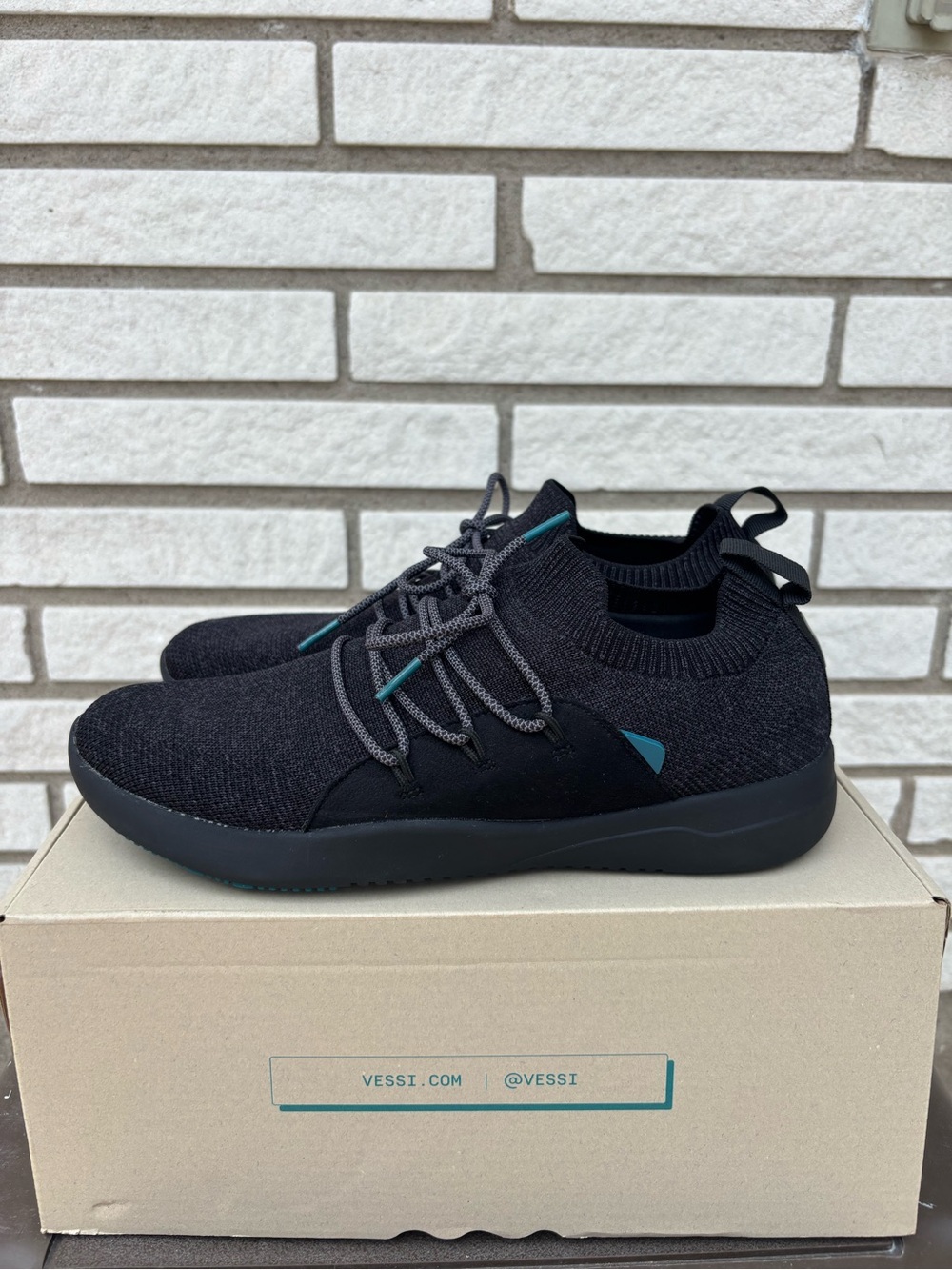 Vessi Cityscape Classic Waterproof Sneakers Storm Black Women's 8 | NWT In Box